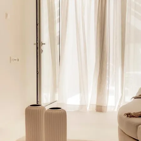 Apartment White