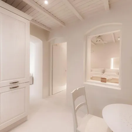 Apartment White