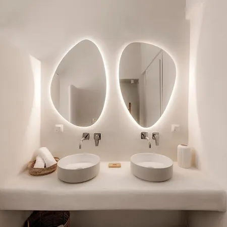 Apartment White