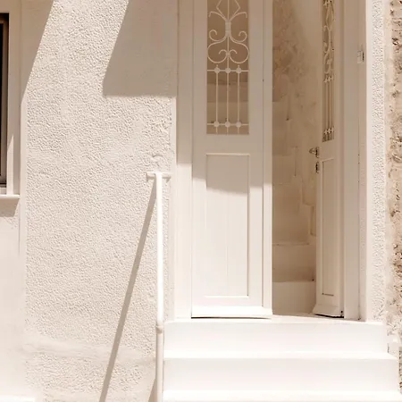 Apartment White